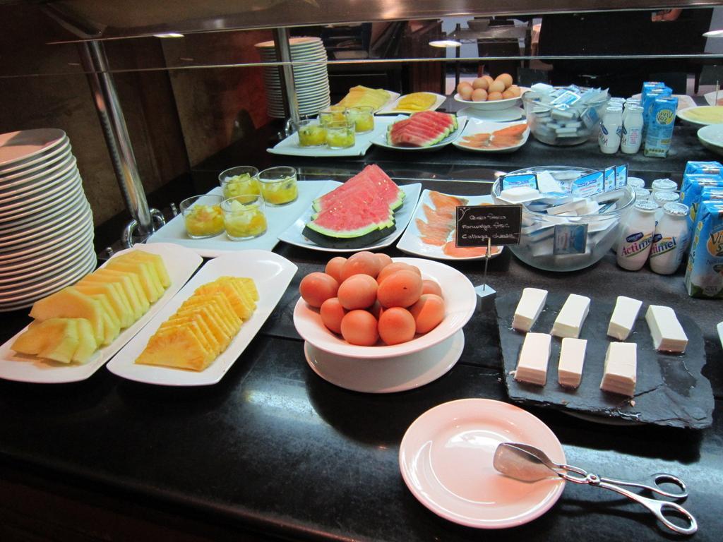 Silken Sant Gervasi Hotel Barcelona Eksteriør billede